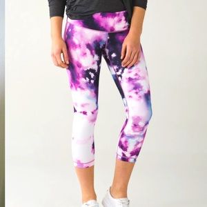 NWT lululemon wunder under crop blooming pixie